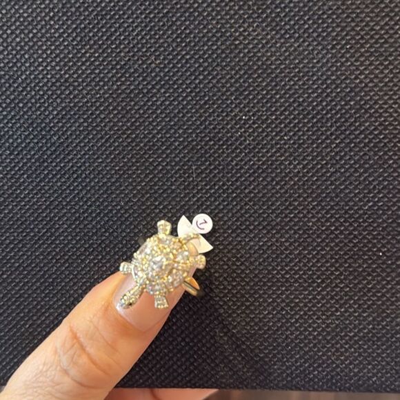 Elegant 14K Gold Plated Zirconia Turtle Ring - Picture 6 of 9